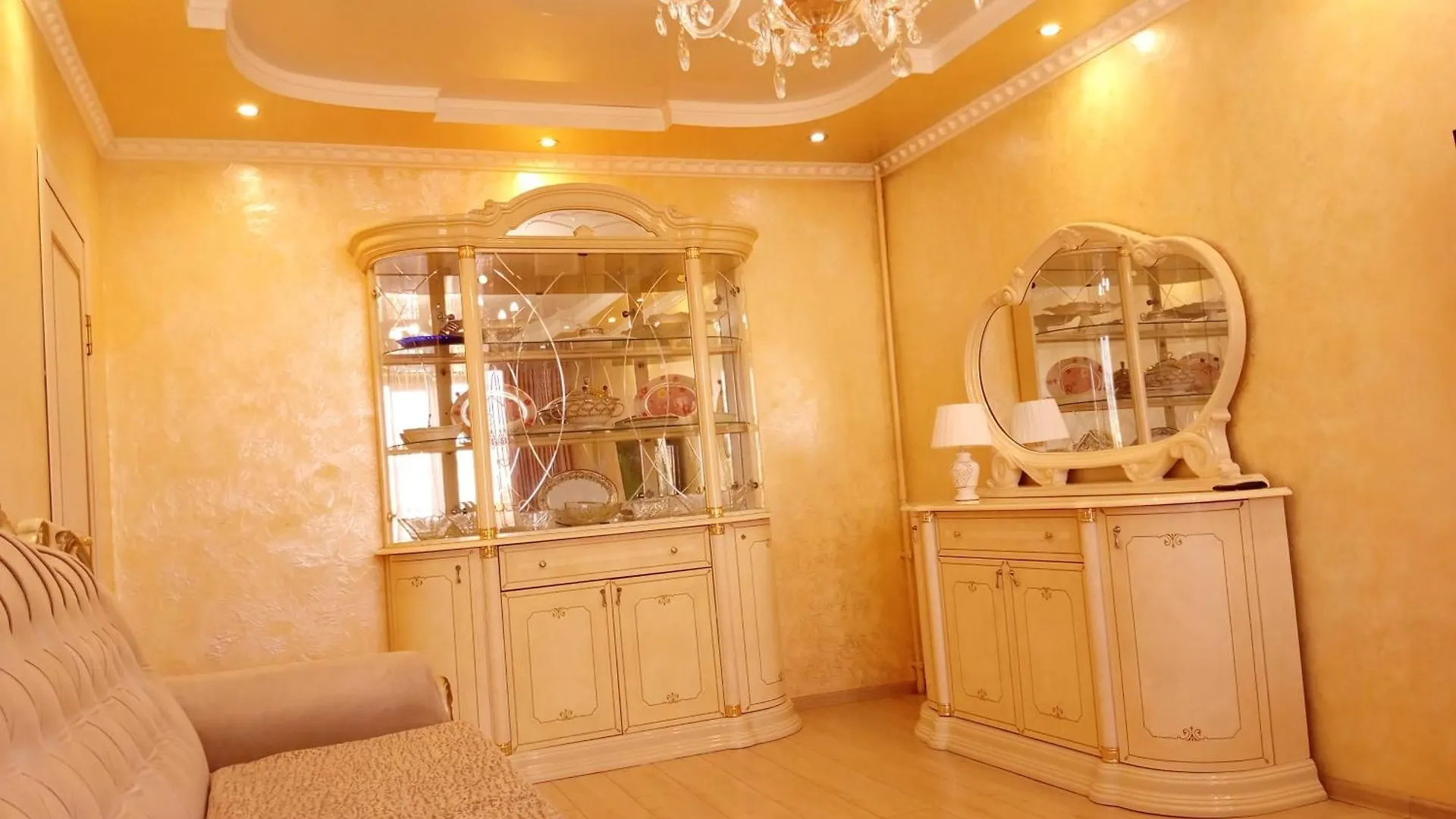 Квартира Трёхкомнатная Almaty Kazakhstan