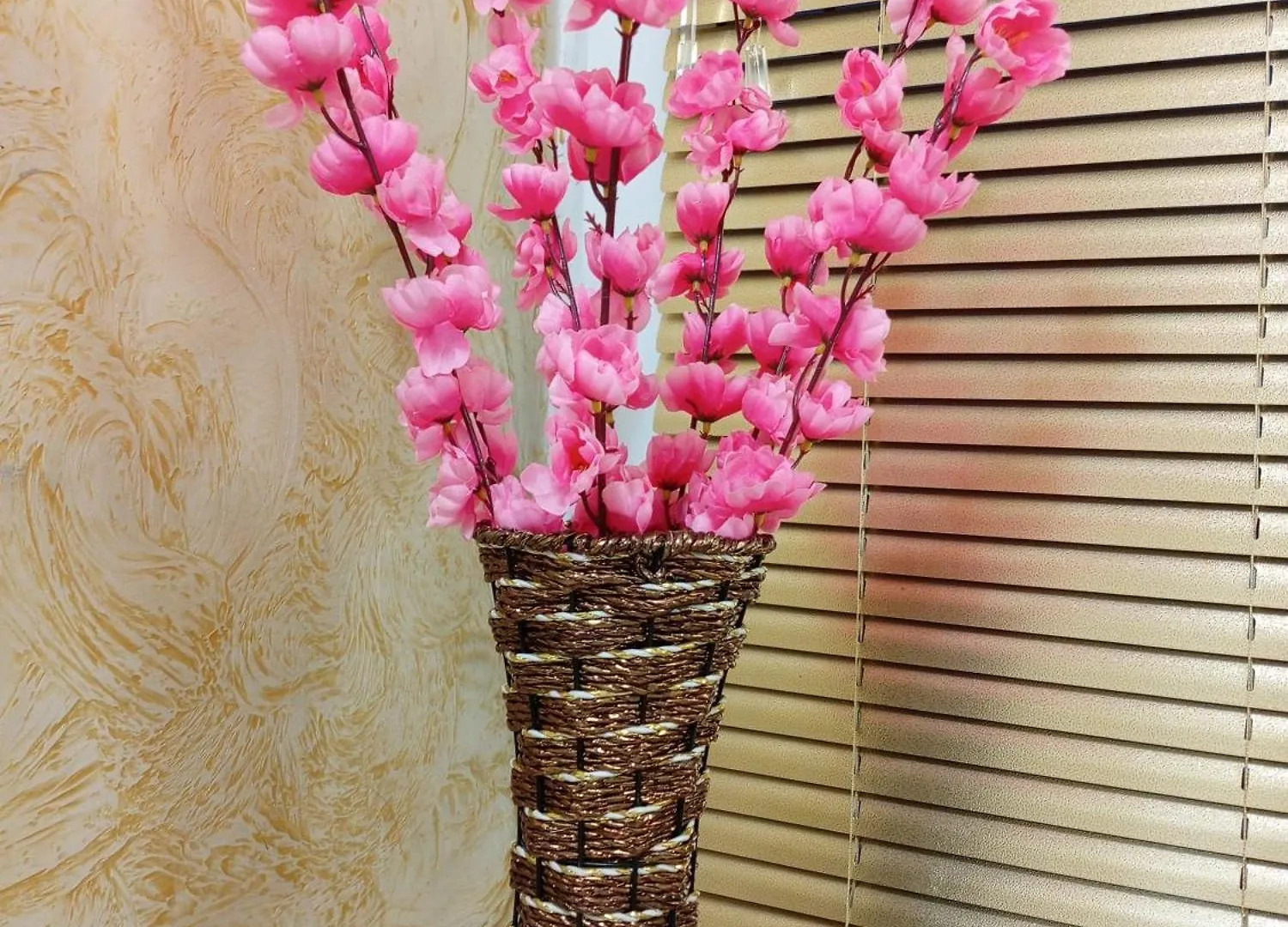 Квартира Трёхкомнатная Almaty Apartment